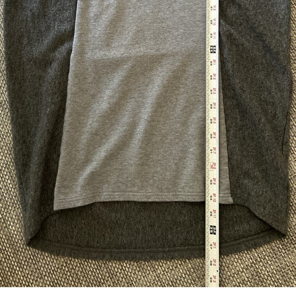 GARNET HILL Paneled Short Sleeved Loose Shift Dress Light and Dark Gray sz M - Picture 5 of 7